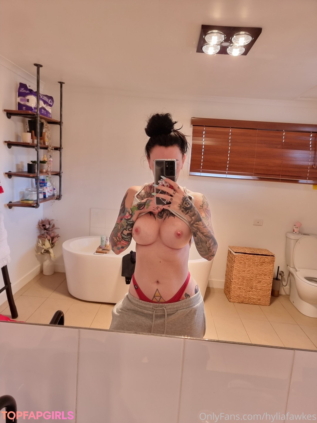 Hylia FawkesOnlyFans Model Nude Leaks Pic #47